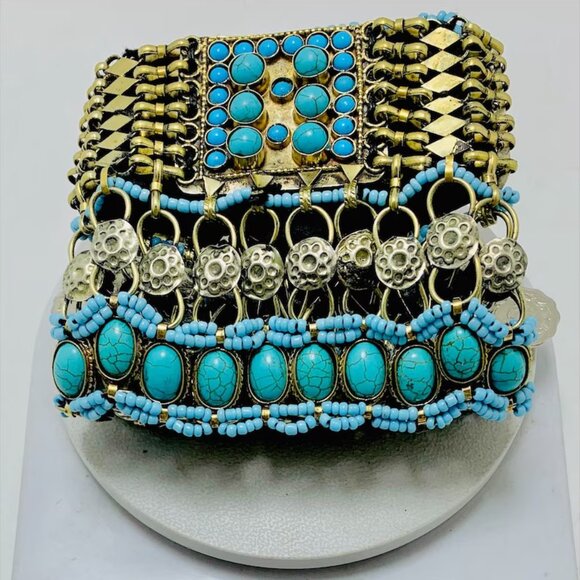 Turquoise Beaded and Stone Choker Necklace With Vintage Dangling Coins - Picture 14 of 15